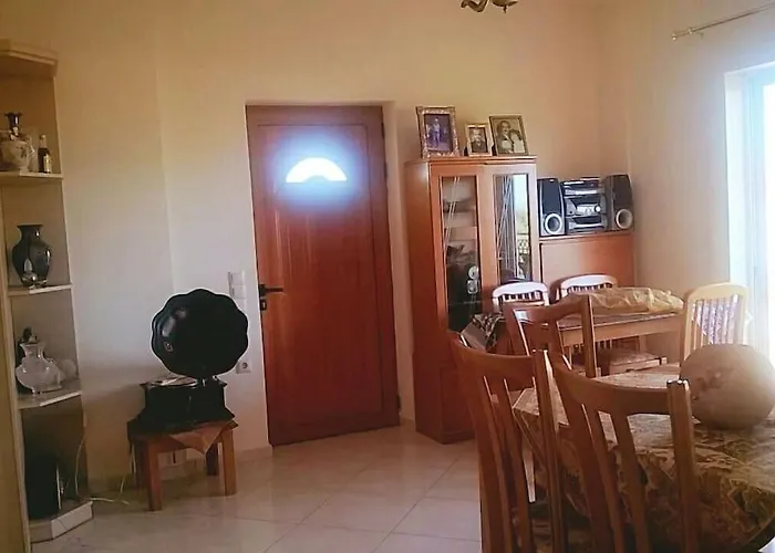 Μεζονέτα 5 Υπνοδωμάτια, Πλήρως Εξοπλισμένη Και Με Φορτιστή Ηλεκτρικού Αυτοκινήτου Arfara