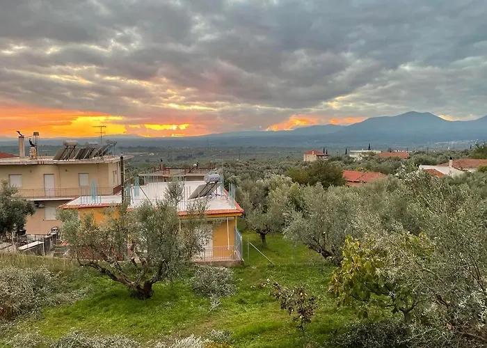 Μεζονέτα 5 Υπνοδωμάτια, Πλήρως Εξοπλισμένη Και Με Φορτιστή Ηλεκτρικού Αυτοκινήτου Arfara