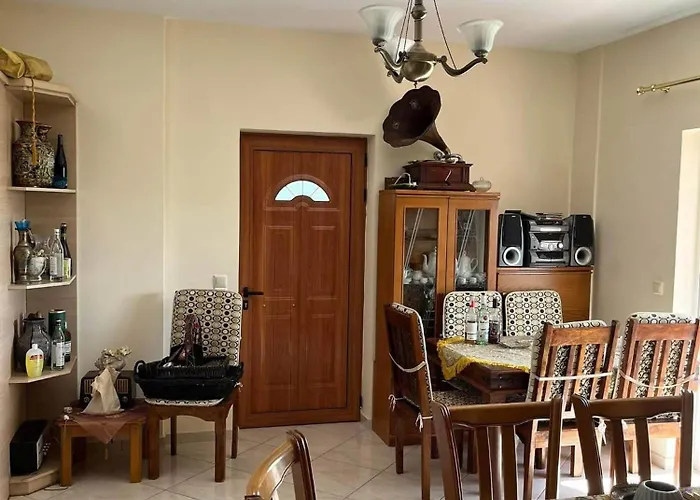 Μεζονέτα 5 Υπνοδωμάτια, Πλήρως Εξοπλισμένη Και Με Φορτιστή Ηλεκτρικού Αυτοκινήτου * Arfara